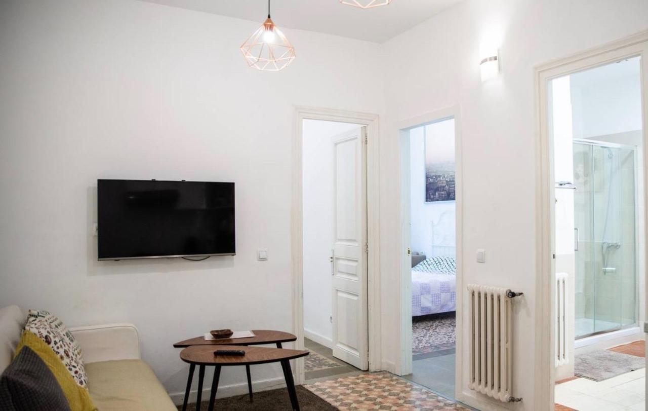 Eixample Apartments - Pova Barcelona Luaran gambar
