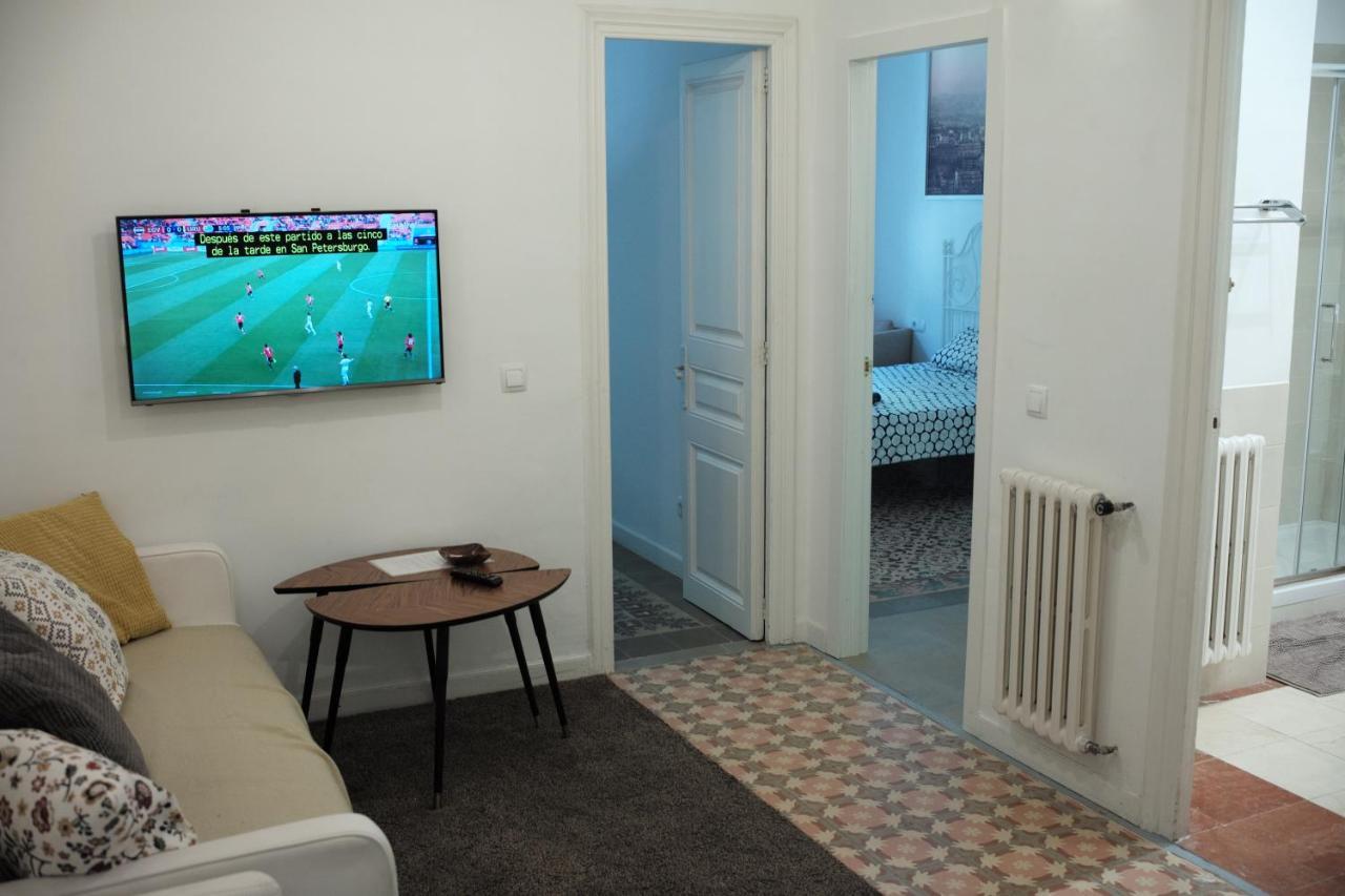 Eixample Apartments - Pova Barcelona Luaran gambar