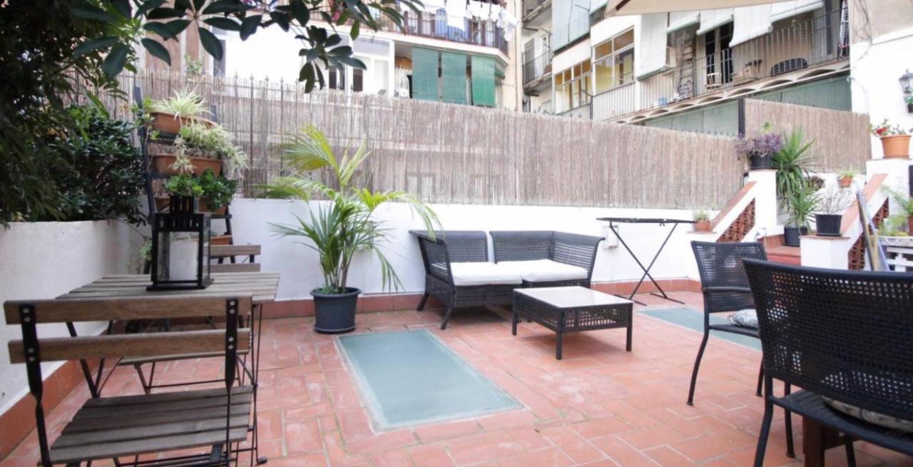 Eixample Apartments - Pova Barcelona Luaran gambar
