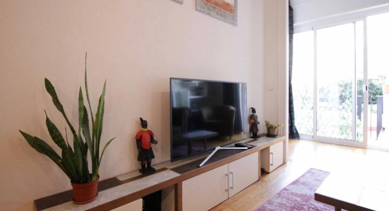 Eixample Apartments - Pova Barcelona Luaran gambar